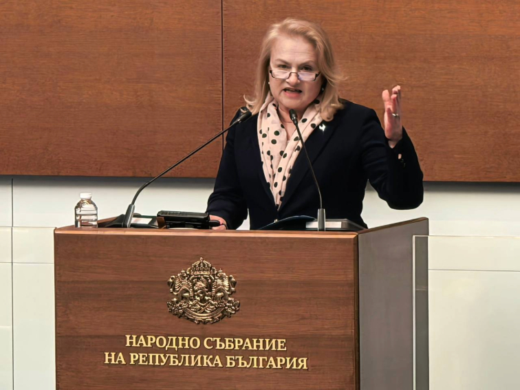 Красимира Катинчарова, ПГ на ПП „Величие“: Бобов дол няма нужда от съжаление, а има нужда от държава